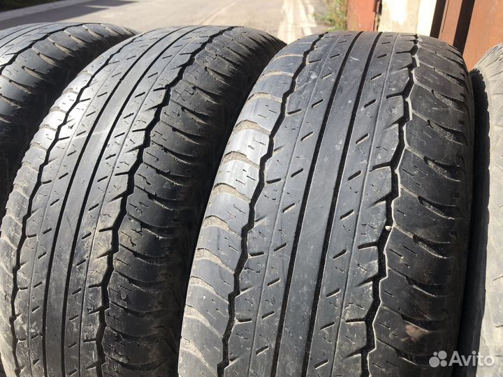 Dunlop Grandtrek AT20 275/65 R17