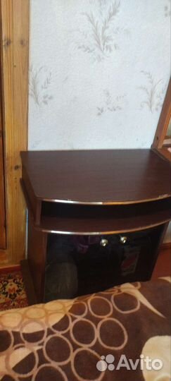 Тумба под телевизор