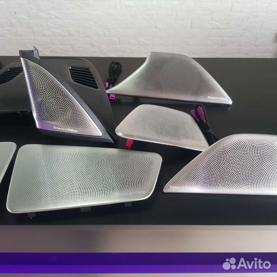 Комплект Bowers & Wilkins BMW G30 с подсветкой