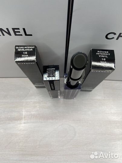 Givenchy Знаменитая чёрная помада Noir Révélateur