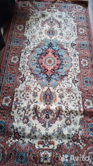 Ковер на пол овальный и прикроватный