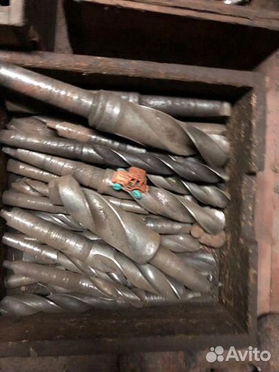 Токарный инструмент