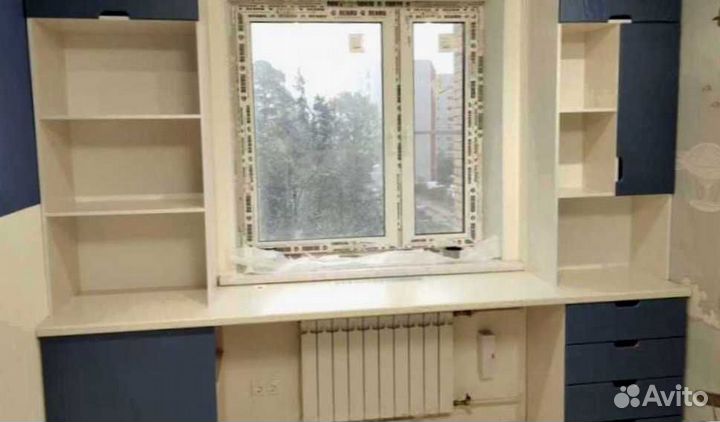 Рабочая зона у окна