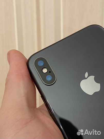 iPhone X, 64 ГБ