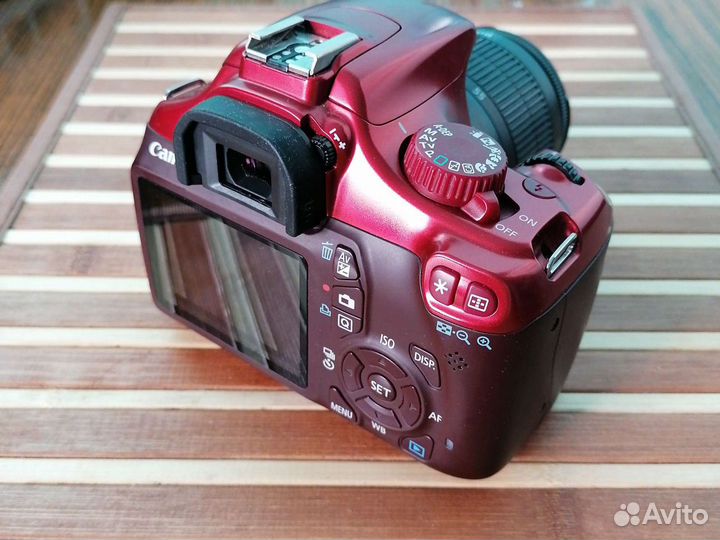 Фотоаппарат Canon EOS 1100D