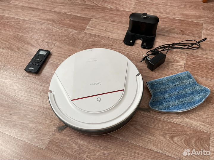 Робот-пылесос Midea VCR03W белый