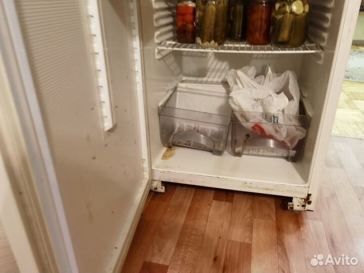 Холодильник на запчасти