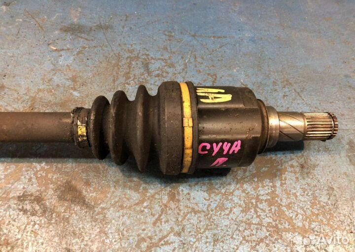 Привод передний правый Mitsubishi Lancer 10 CY