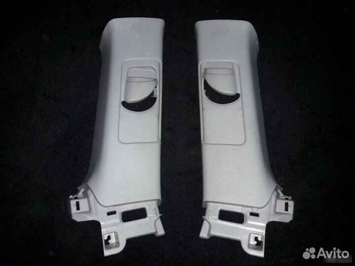 Накладка стойки Toyota Land Cruiser Prado 150