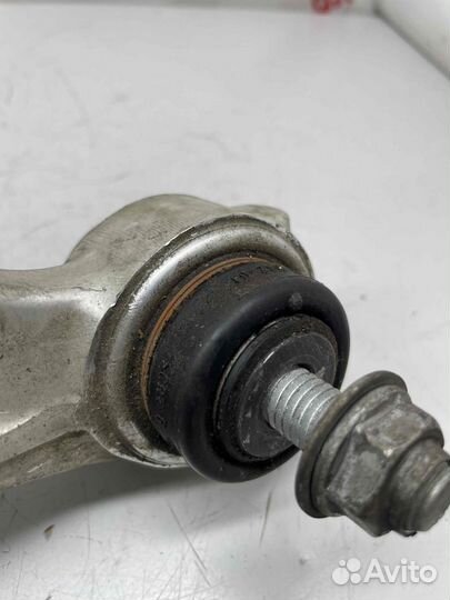 Рычаг передний Jaguar F-Pace(X761)