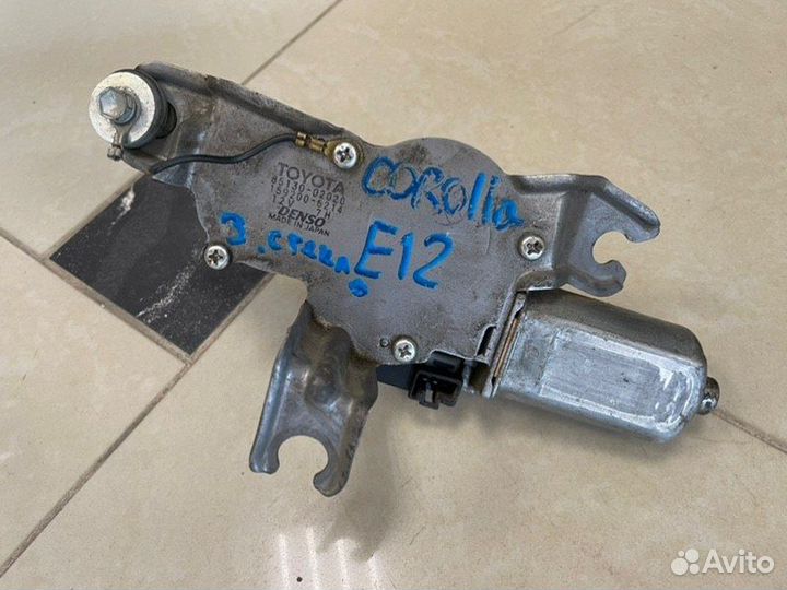 Моторчик стеклоочистителя задний Toyota Corolla