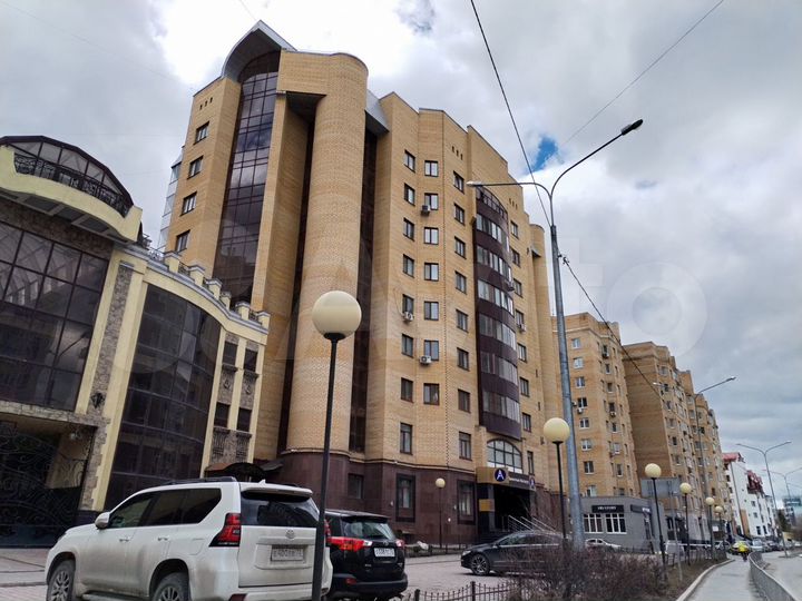 2-к. квартира, 74,2 м², 8/9 эт.