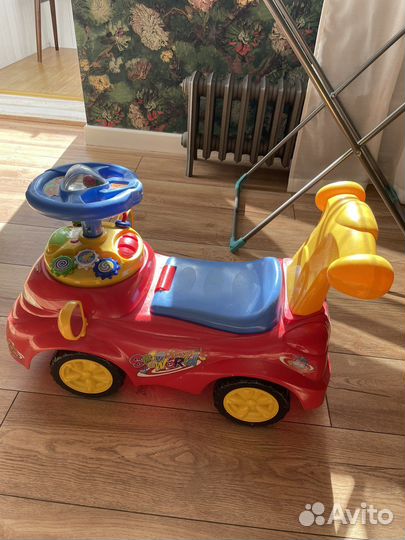 Машинка каталка funny car