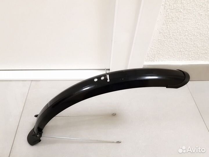 Крылья полноразмерные пластиковые 20