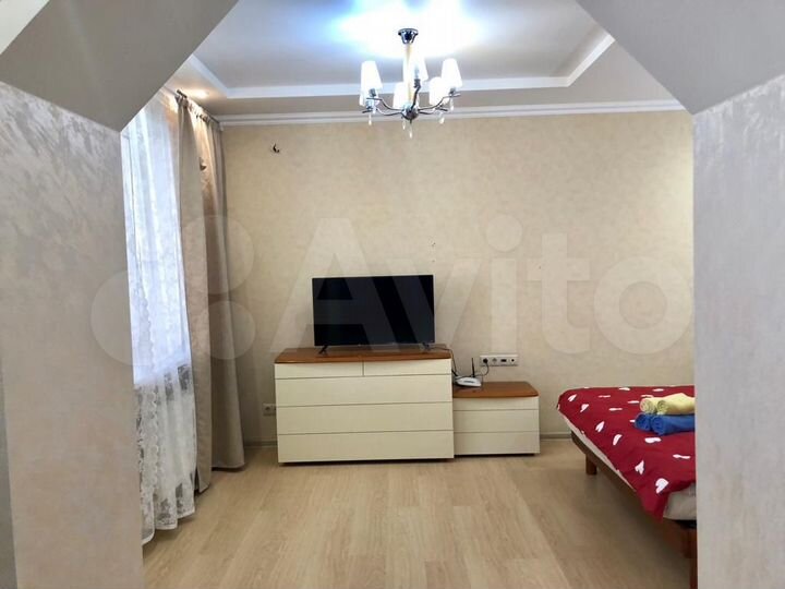 1-к. квартира, 42 м², 4/25 эт.