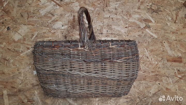 Корзина плетеная из натуральной лозы, СССР