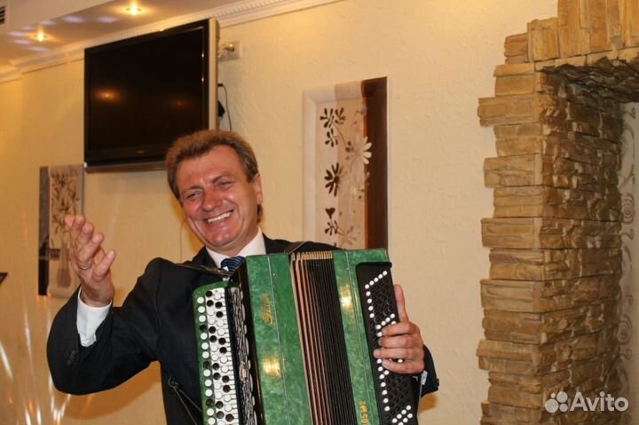 Юбилеи. Поющий - ведущий - музыкант