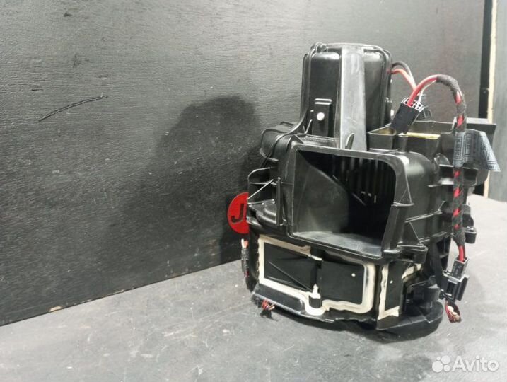 Мотор отопителя Bmw 5 F10 N20B20B 2012