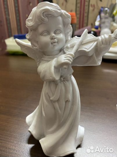 Ангел статуэтки