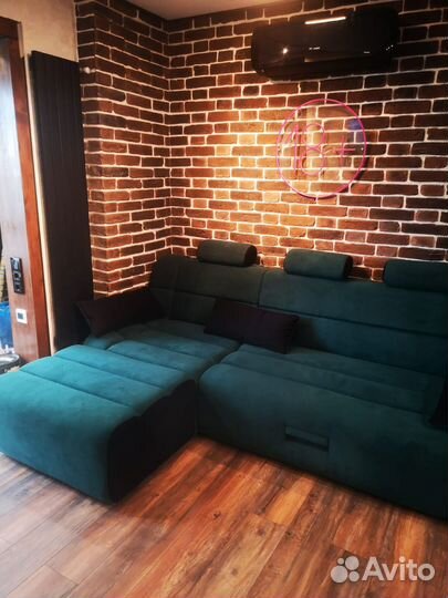 Угловой диван дельфин