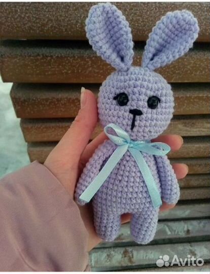 Вязаный зайчик