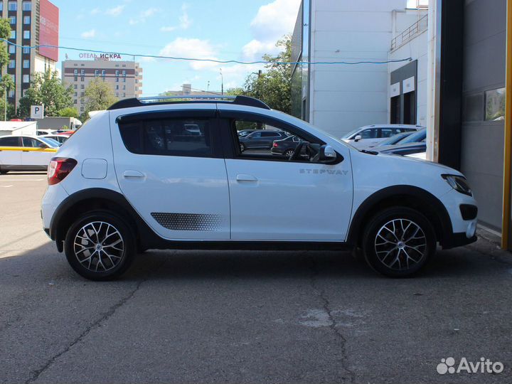 Renault Sandero Stepway 1.6 AT, 2018, 82 534 км