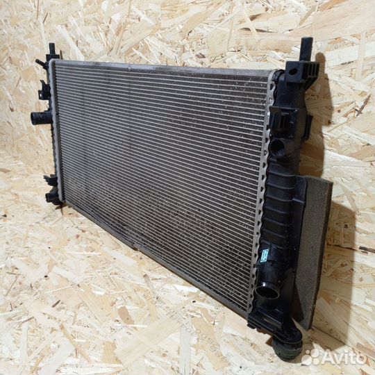 Радиатор охлаждения двс Mazda 3 Bl 2012 г. б/у