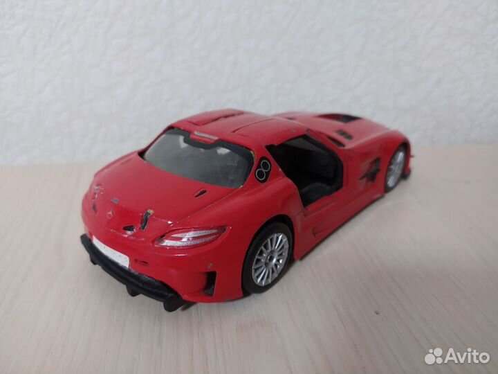 Модель Mercedes Benz SLS AMG GT3 1/24