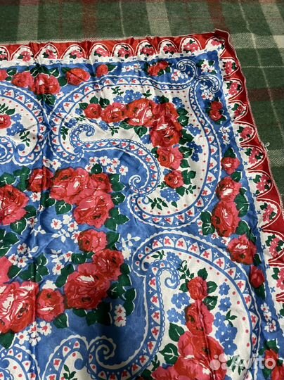 Платок старинный женский