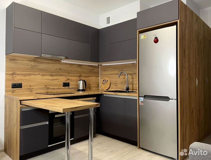 Кухонный гарнитур в стиле минимализм