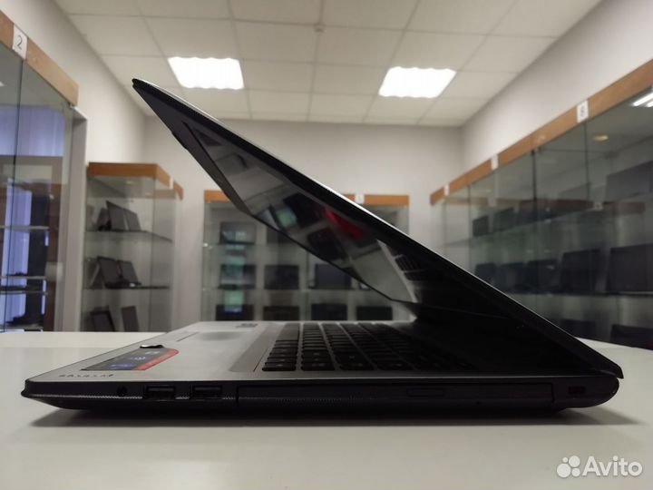 Игровой ультрабук Lenovo 14