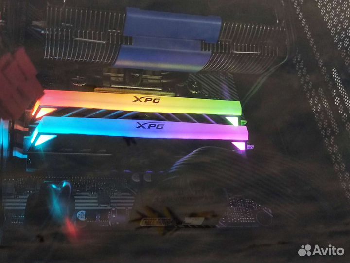 Adata XPG spectrix D41 RGB 32G ddr4
