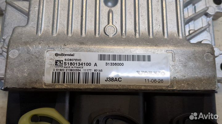 Блок управления двигателем Volvo V50, 2011