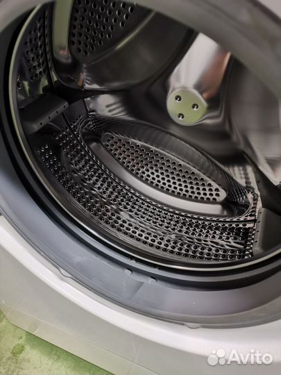 Стиральная машина LG 3.5 кг узкая