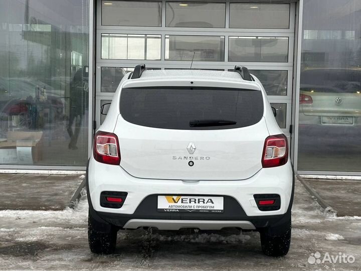 Renault Sandero Stepway 1.6 AT, 2021, 87 000 км
