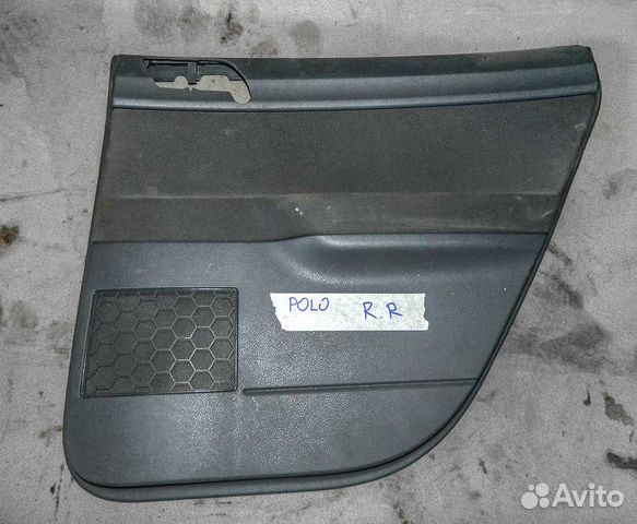 Обшивка двери задней правой VW Polo 2003г