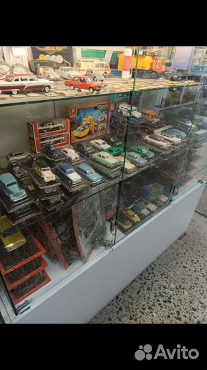 Масштабные модели автомобилей 1 43