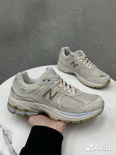 New Balance 2002R White Beige