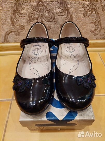 Красивые туфли для девочки