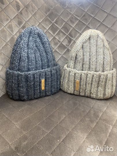 Женская шапка