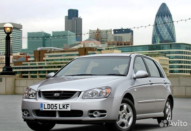 Стекло лобовое Киа Серато