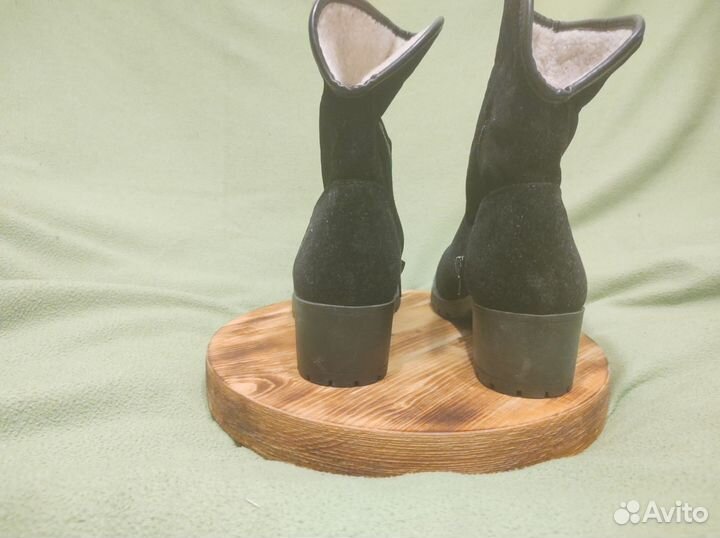 Сапожки женские зимние чёрные