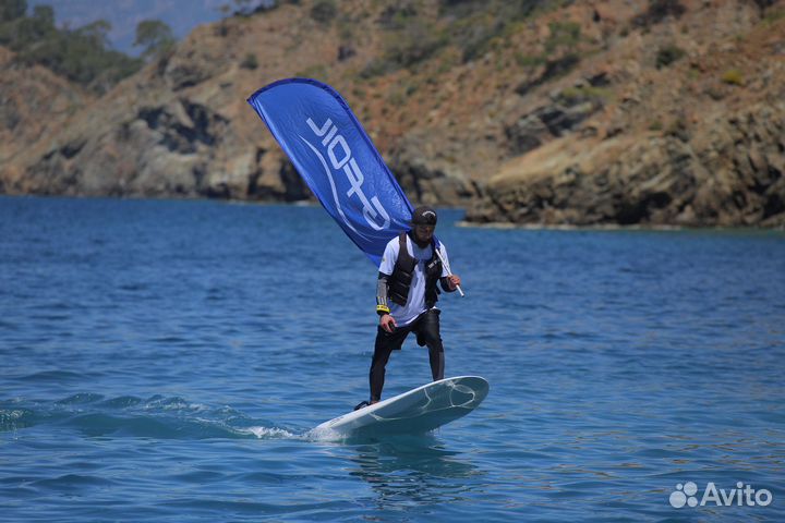 Серфинг на подводном крыле. Бренд G-foil. E-foil