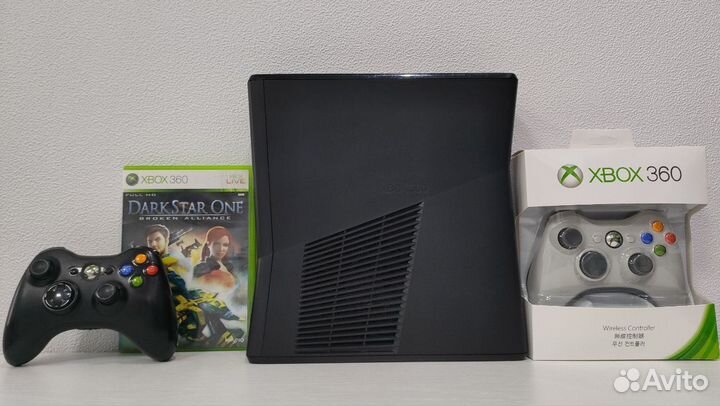 XBox 360 Slim прошит с играми в комплекте