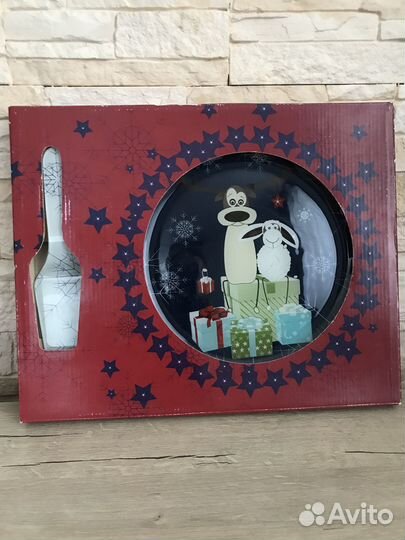 Тортница с лопаткой