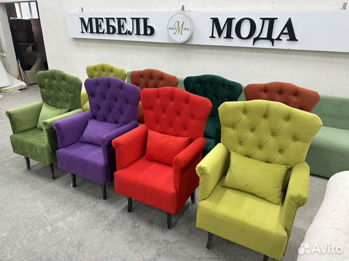 Диваны для кафе и баров 210