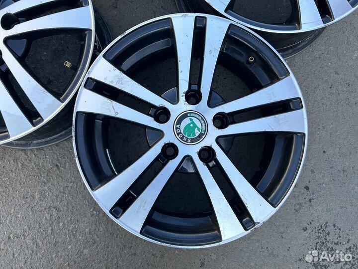 Диски R15 5x112 ET40 Dia: 57.1 VW Audi Skoda