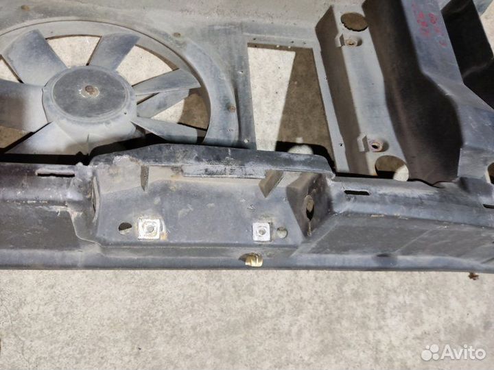 Панель телевизор Volkswagen Golf 3 хетчбек 1.8 AAM