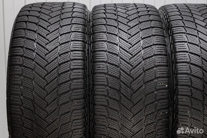 Michelin X-Ice Snow 255/45 R19 104H