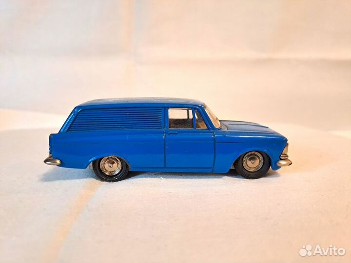 Модель автомобиля Москвич-434 Фургон